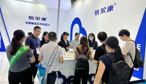 收官｜倍爾康攜【專利新(xīn)品】亮相CMEF！